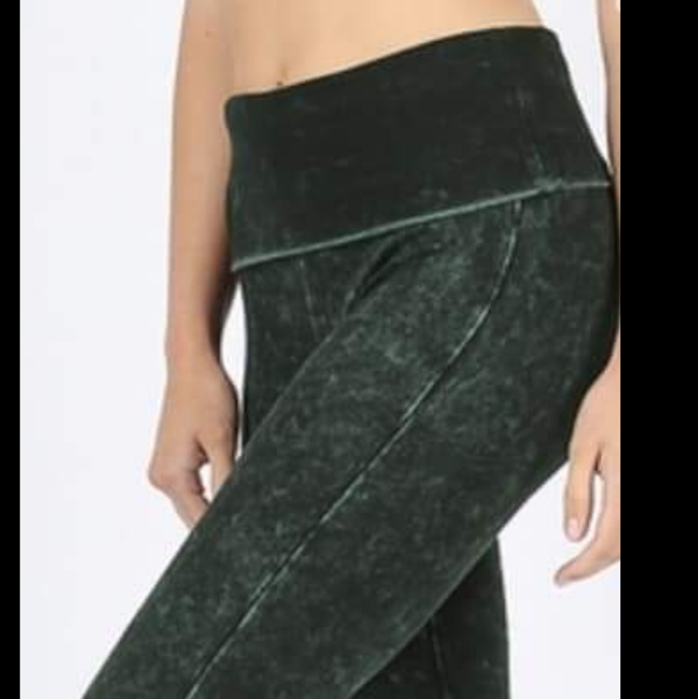 Mineral washed leggings